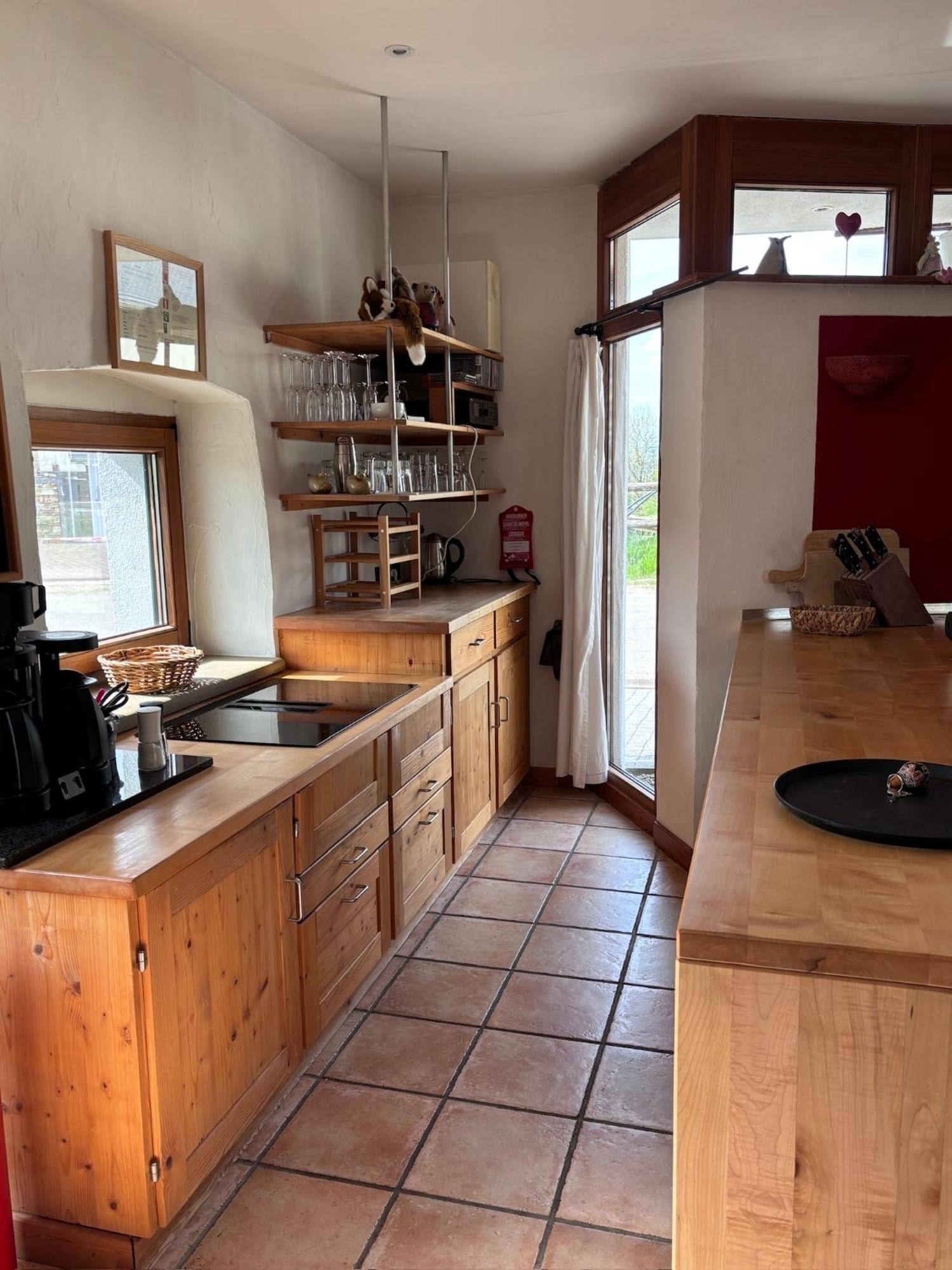 Paulis Cozy 4-Bedroom Vacation Home - With 4 Bathrooms Sun Terrace & Sauna, Nice To Hike & Bike, To Chil & Meet บููล็องจ์ ภายนอก รูปภาพ